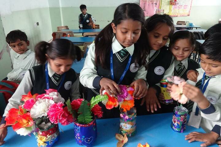 Mount Litera Zee School-Class Decoration