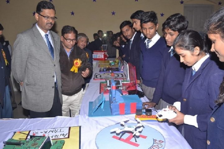 NE Railway Senior Secondary School-Science Exhibition1