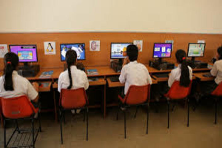 Narayani Challenger Convent School-Computer Lab
