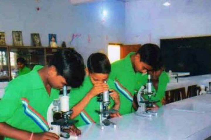 Narayani Challenger Convent School-Physics Lab