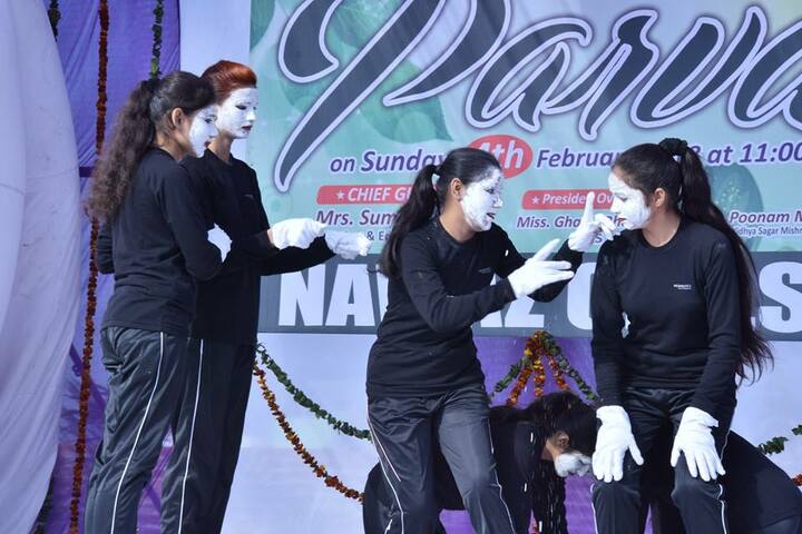 Nawaz Girls Public School - Skit