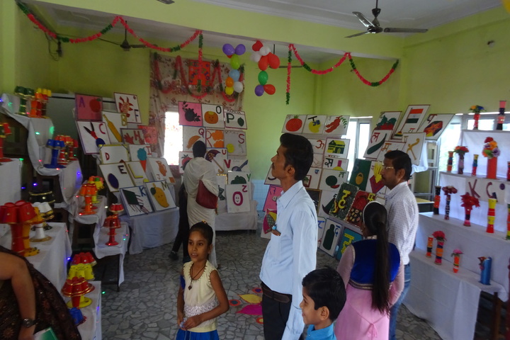 New Era School - School Exhibition