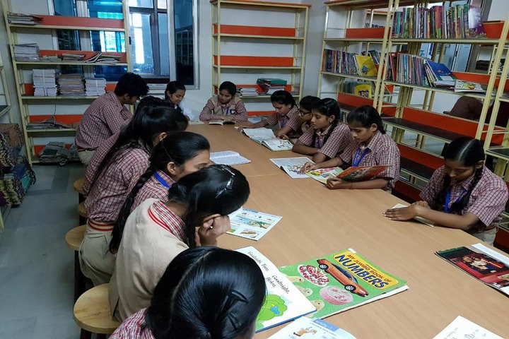 Veen Vidya Niketan-Library