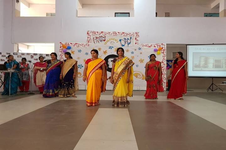Veen Vidya Niketan-Teachesr Day