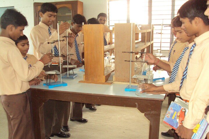 Vidya Jyoti School-Science Lab