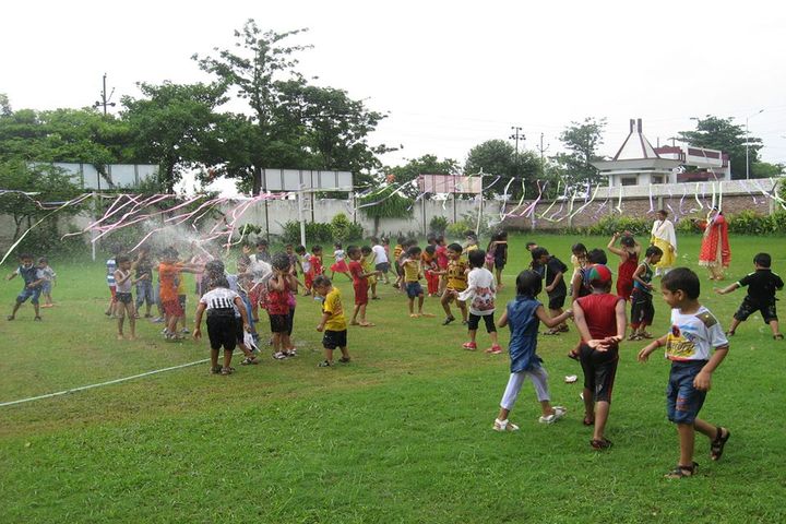 Nurture International School-Rain Activity