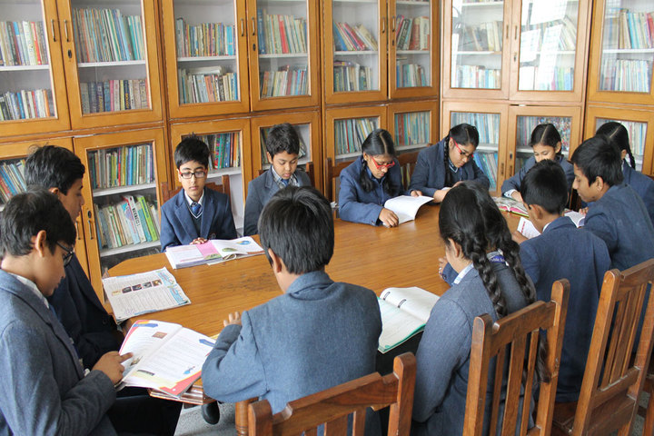 P M S Public School-Library