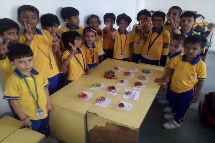 Vidya Sanskar School-Art