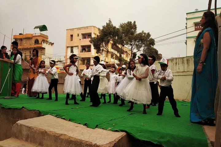 Vidya Sanskar School-Dancing Activity