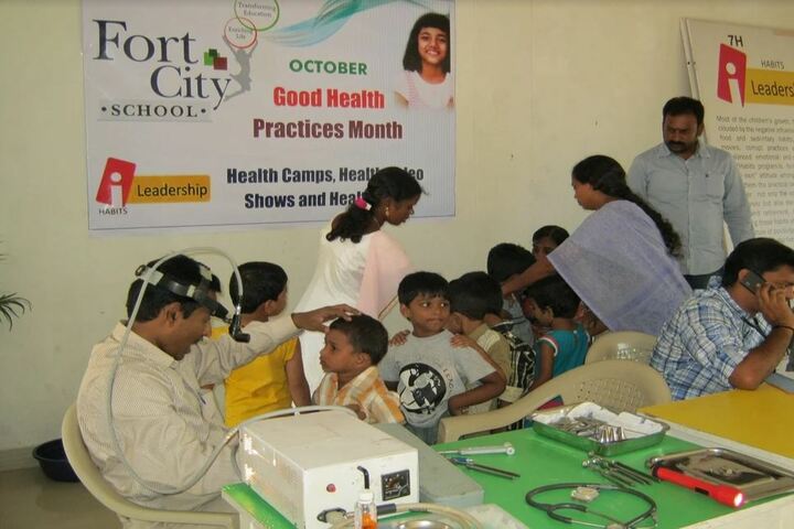 Ford City School - Health camp