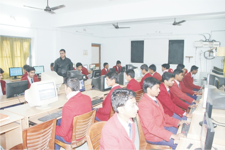 Vidya Vihar Residential School-computer Lab