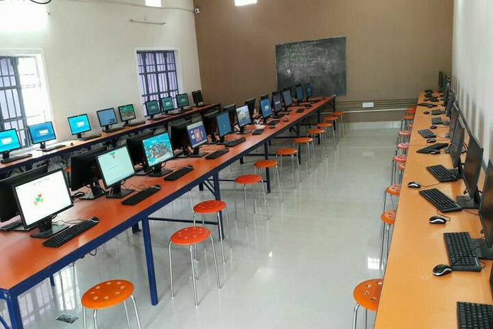 Vigyananand Kendriya Vidyalaya-Computer Lab