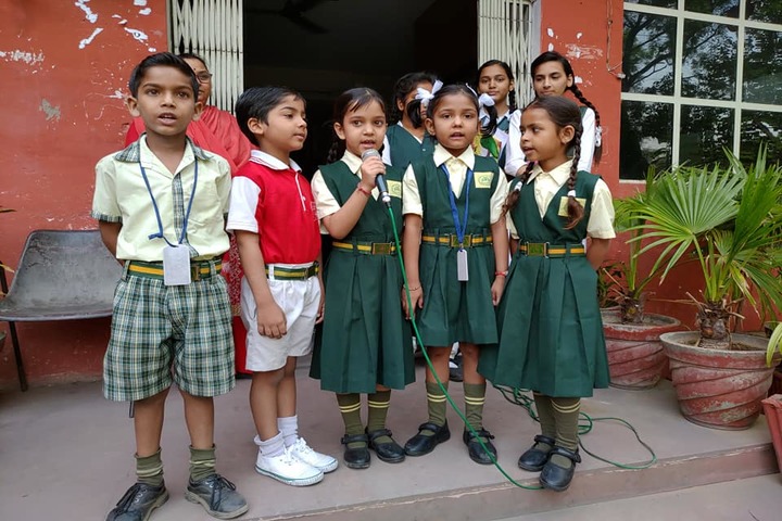 Premier International School-Singing Competititon