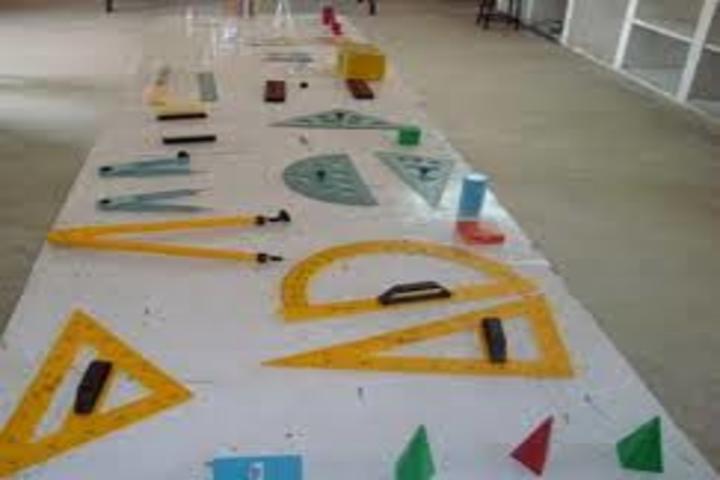R N International School-Maths Lab
