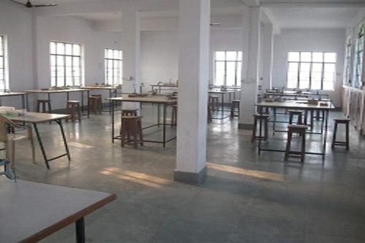 R C Ideal Public School-Library