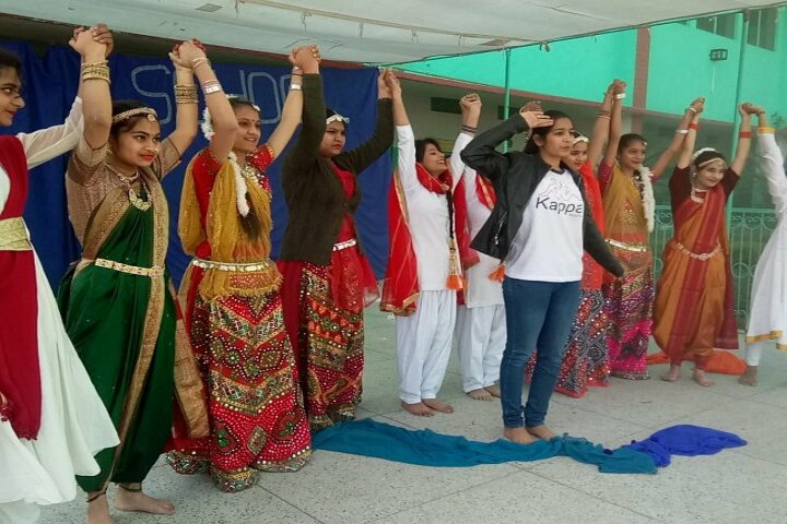 R R K School-Event