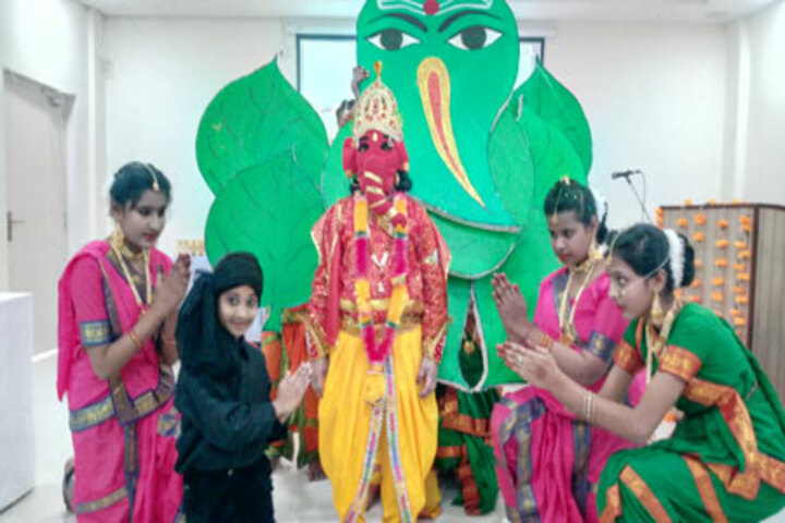 R R K School-Festival Celebrations
