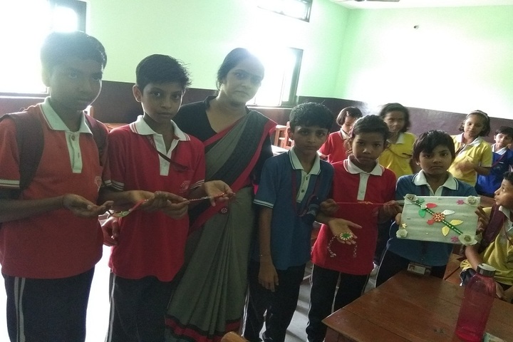 R S M International Academy-Art and Craft