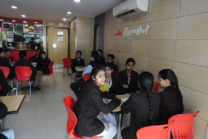 Raghubir Bal Mandir Senior Secondary School-Cafeteria