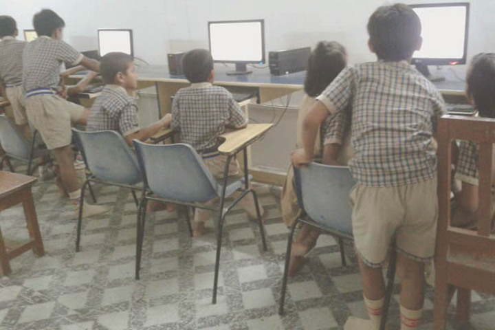 Raghukul Vidya Peeth-Computer Lab