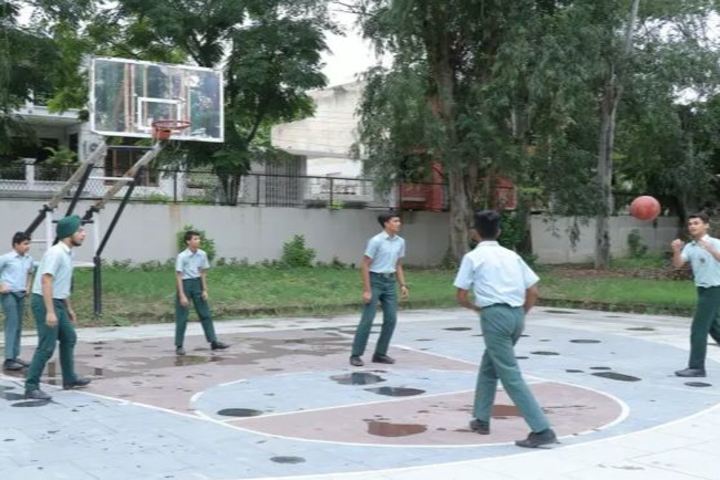 Bal Niketan Model Senior Secondary School-Games