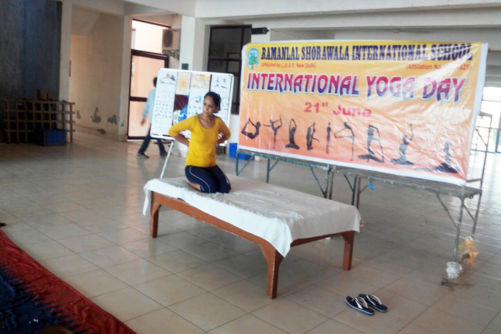 Ramanlal Shorawala International School-Yoga