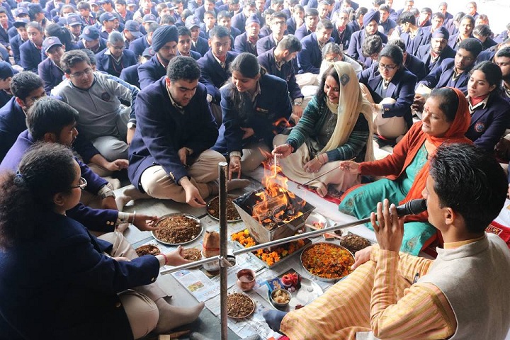 Bhavan Vidyalaya-saraswati pooja