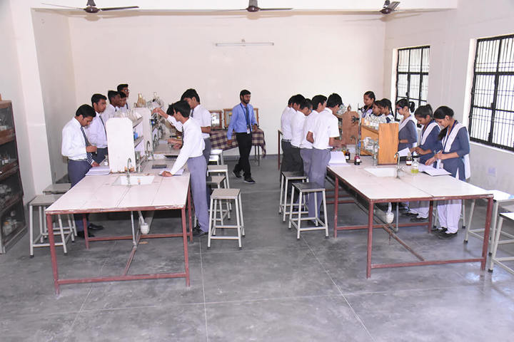 Rameshwaram International Academy-Labs