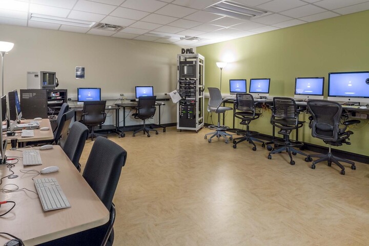Ramsakhi Ram Niwas Convent School-Computer Lab