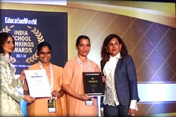 Carmel Convent School-Prizes