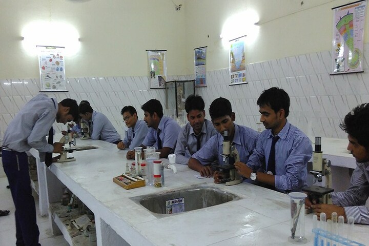 Red Rose School-Biology Labs