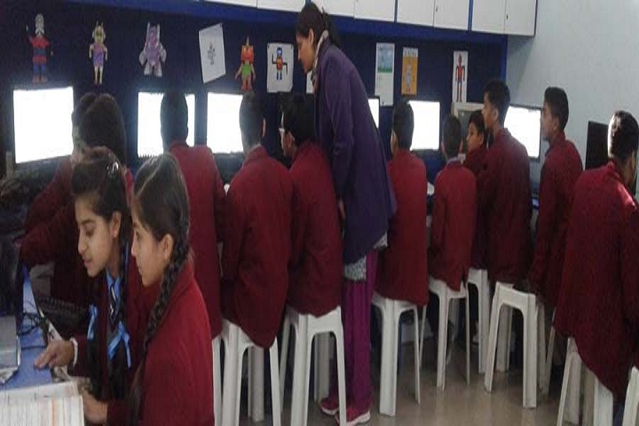 D A V Public School-Computer-Lab