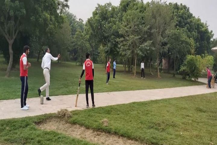 Royal Mount Academy-Cricket Game