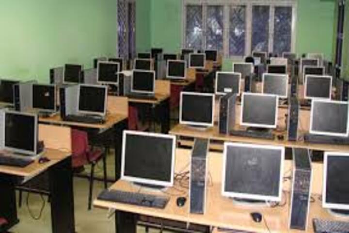 S D Mother International School- Computer lab