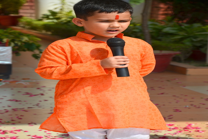 S R International School-Singing