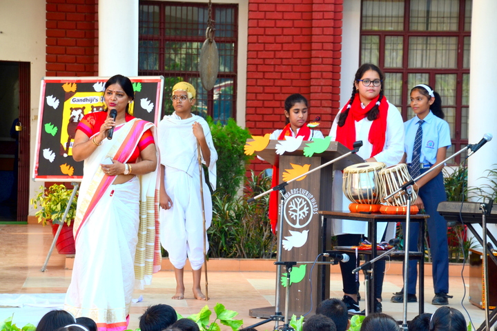 S R International School-Speech