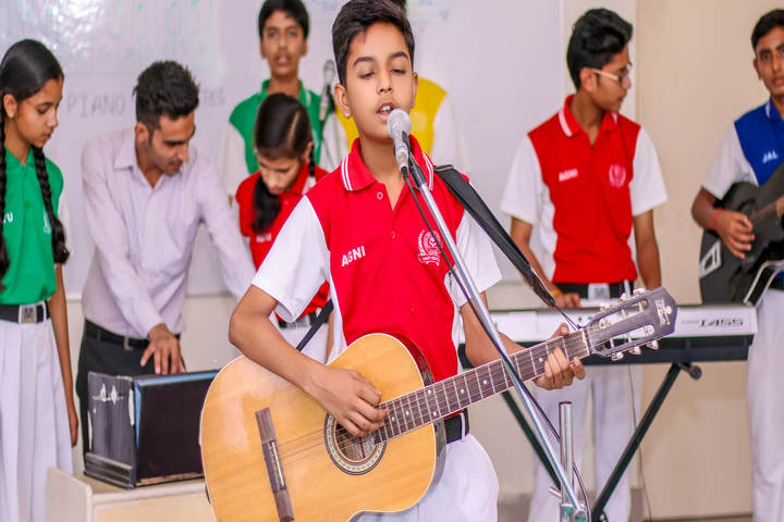 Sanskriti Sanskar Public School- Music