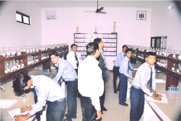 Sant Param Dayal Hr Secondary School-Chemistry Lab