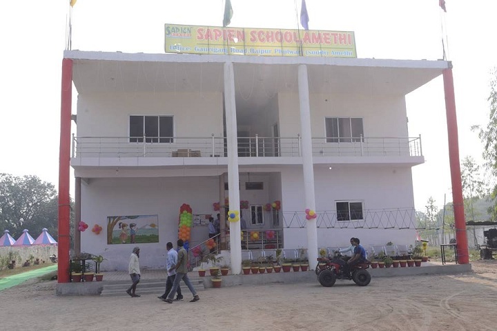 Sapien School-School Building