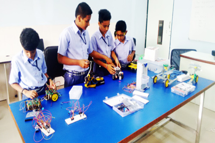 Sarvottam International School-Robotics
