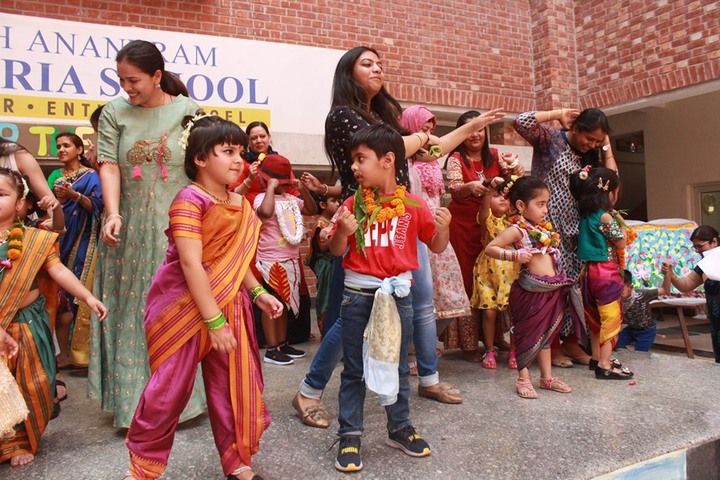 Seth Anandram Jaipuria School-Mothers Day Celebration