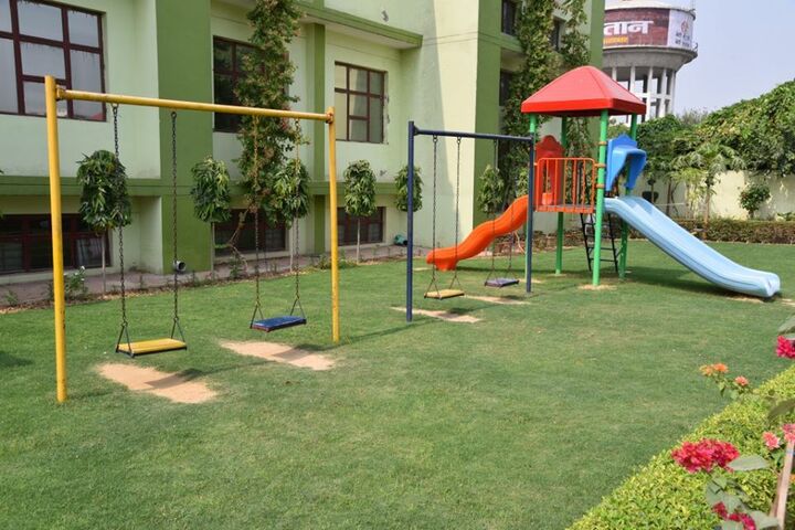 Shambhu Dayal Global School-Play Area