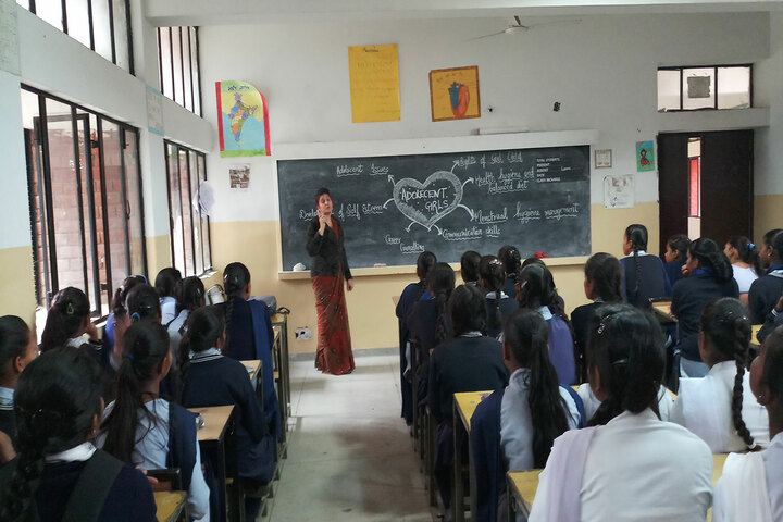 Government High School-Classroom