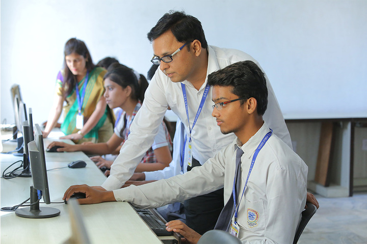 Shree Kunji Lal Gulkandi Devi Public School-Computer lab