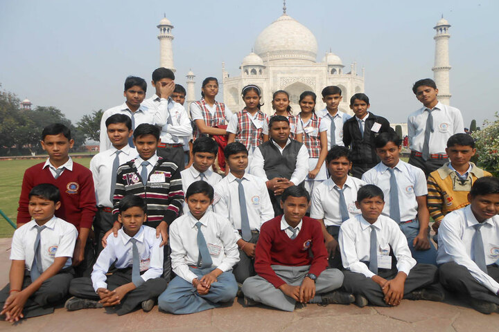 Shree Kunji Lal Gulkandi Devi Public School-Tour