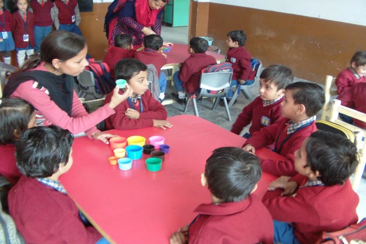 Shreya Public School-Art And Craft