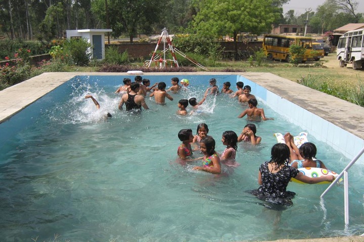 Shreya Public School-Swimming Pool