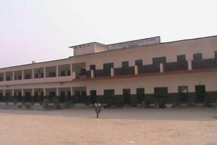 Shri Guru Ram Rai Public School Hardoi-Building