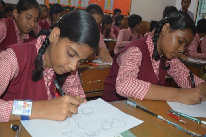 Shri Maha Prabhu Public School-Drawing Competition