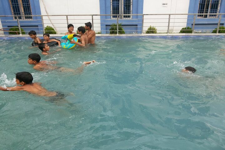 Shri Mahaveer Ji Public School-Pool